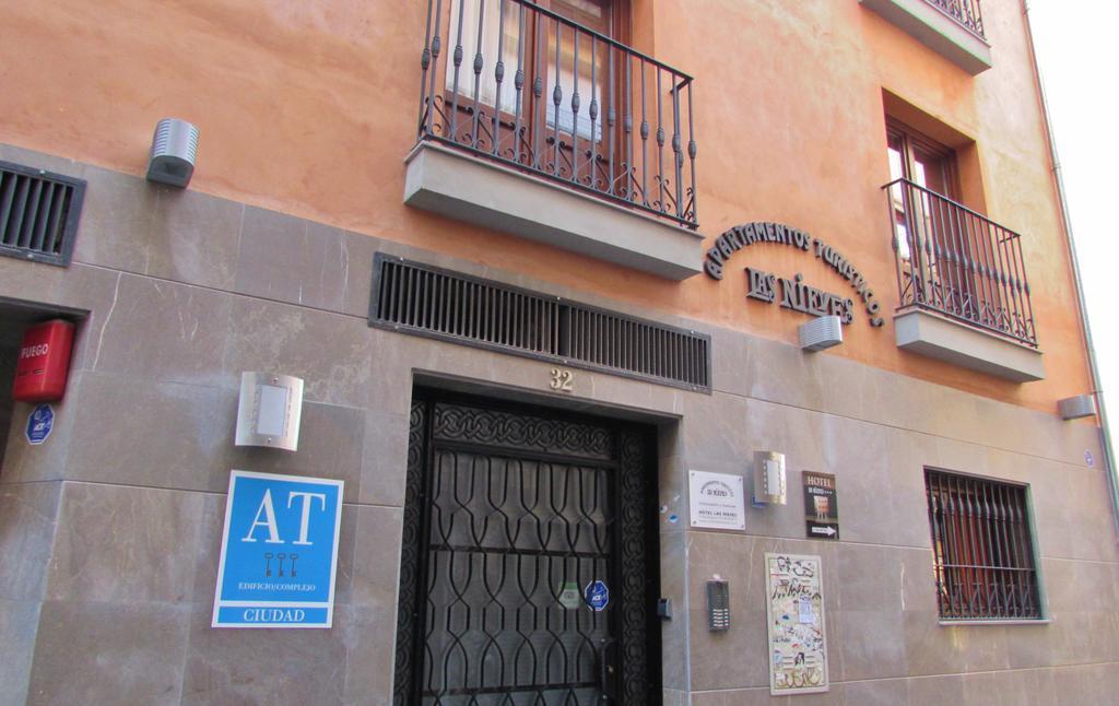 Apartamentos Turisticos Las Nieves Granada Exteriér fotografie