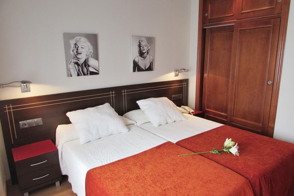Apartamentos Turisticos Las Nieves Granada Exteriér fotografie